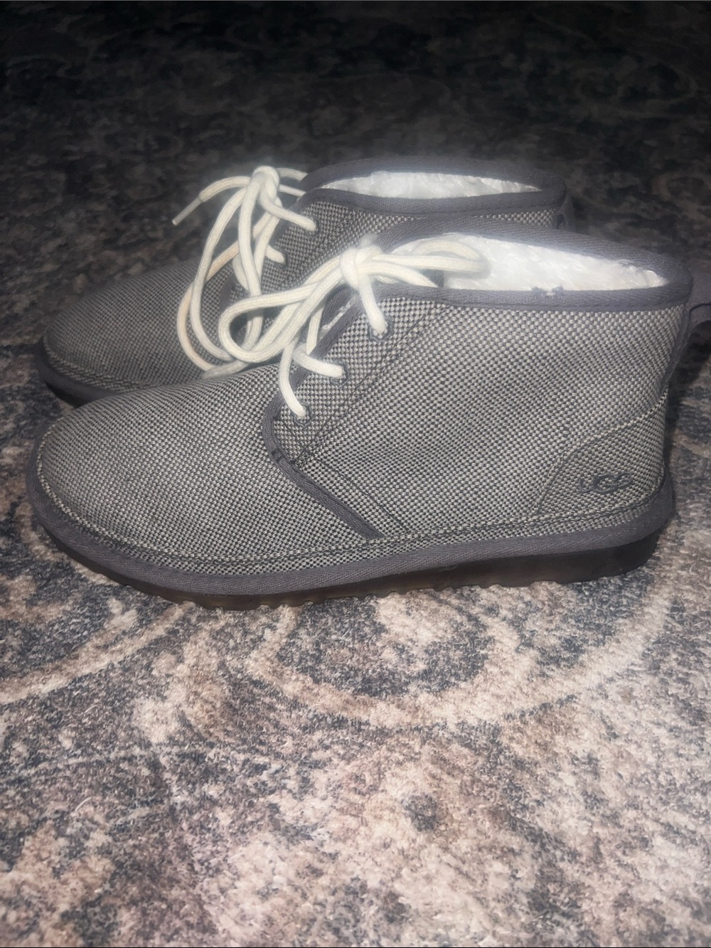 Uggs - Picture 3 of 7